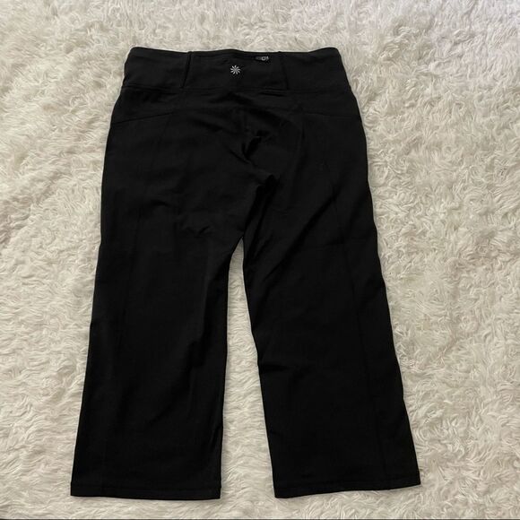 ATHLETA SUPPLEX LYCRA STRETCHY FLARED CAPRIS‎ LEGGINGS/ YOGA BLACK SZ small - Picture 6 of 11